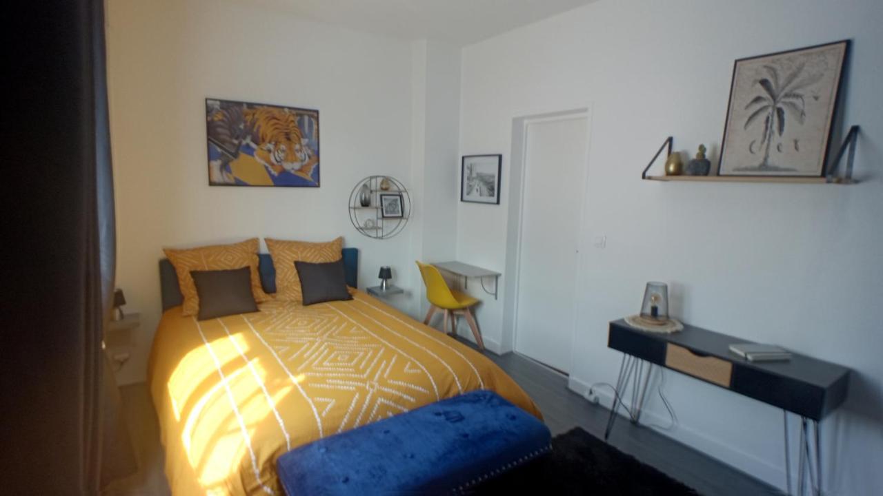 Coeur De Ville, Calme, Spacieux,Parking Et Wifi ! Chartres Exterior photo